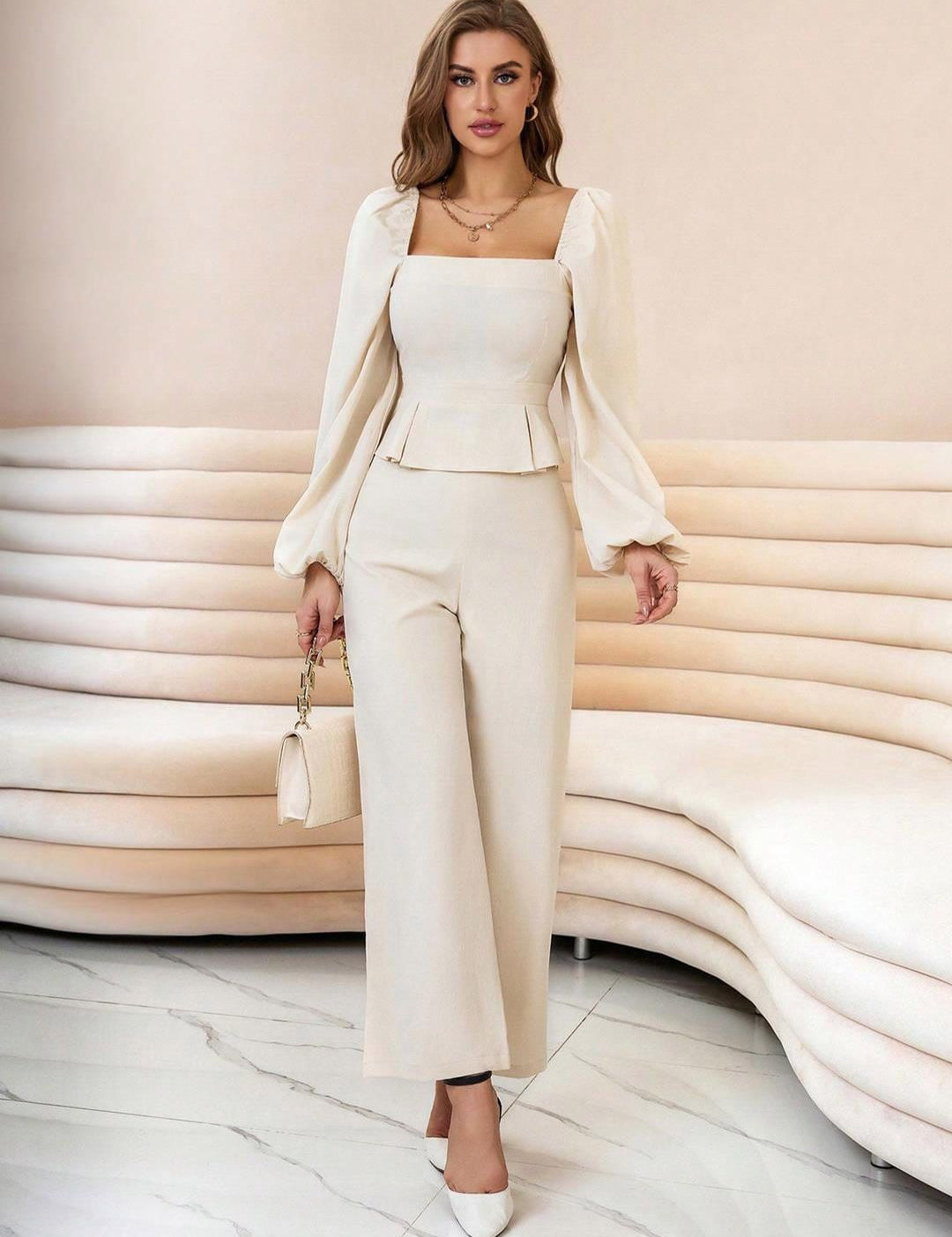 Kotty Square Neck Puff Sleeves Top With Trousers