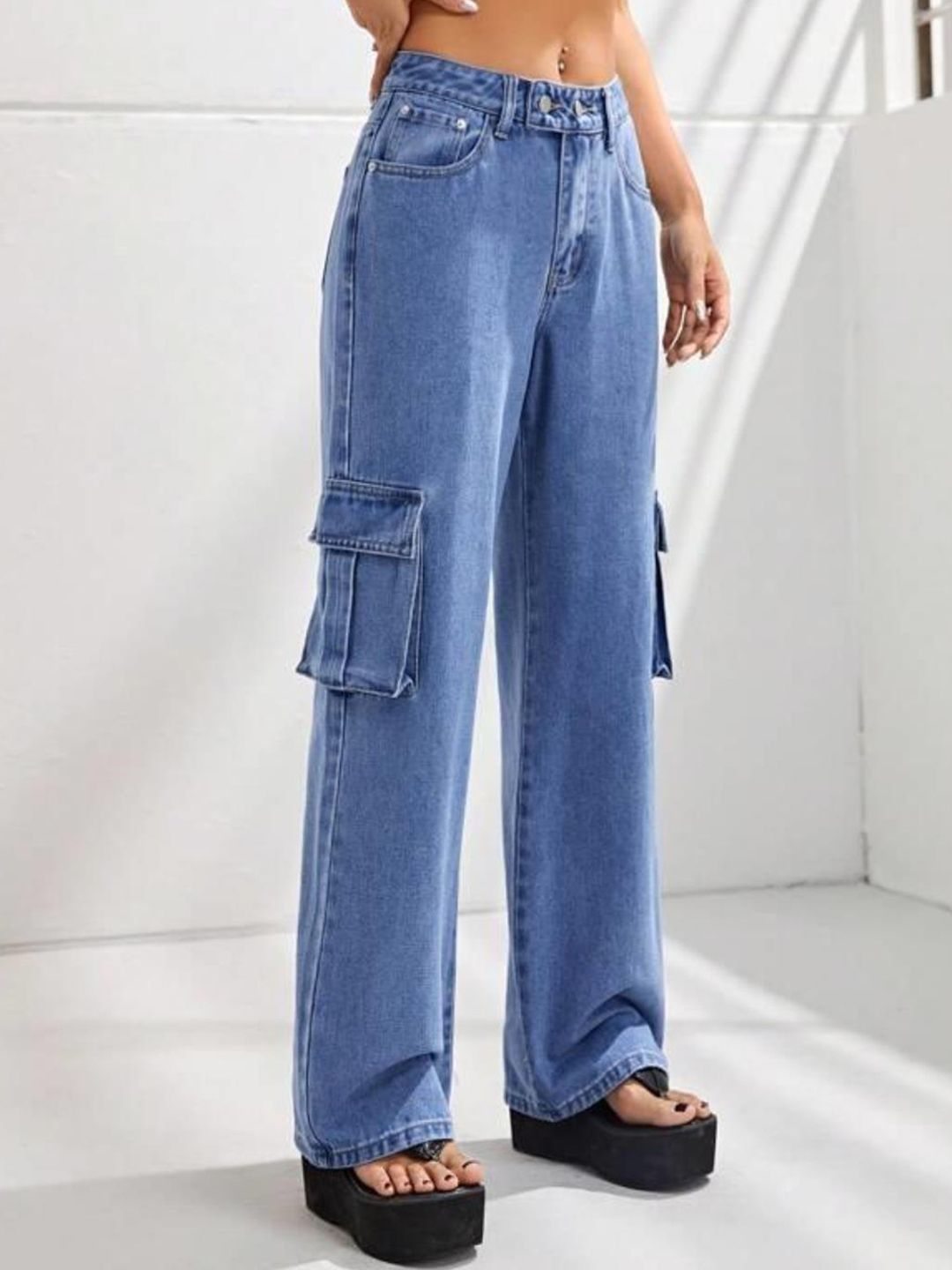 Kotty Women Blue Jean Straight Fit High-Rise Stretchable Jeans