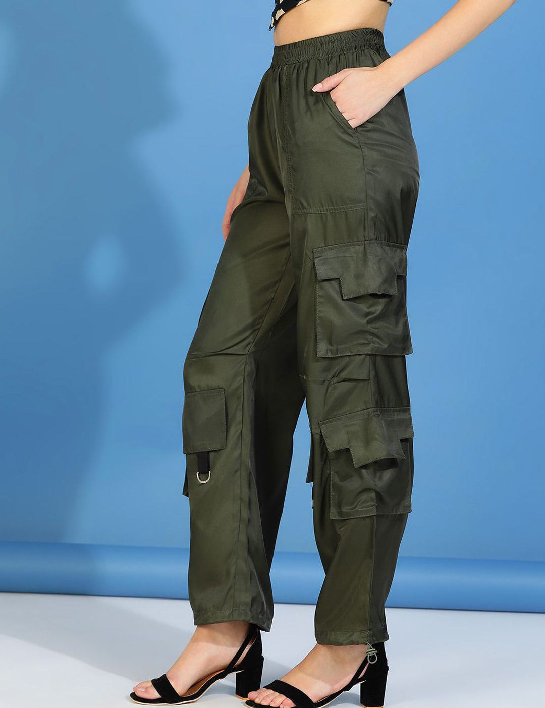 Kotty Women Relaxed High-Rise Easy Wash Cargos Trousers