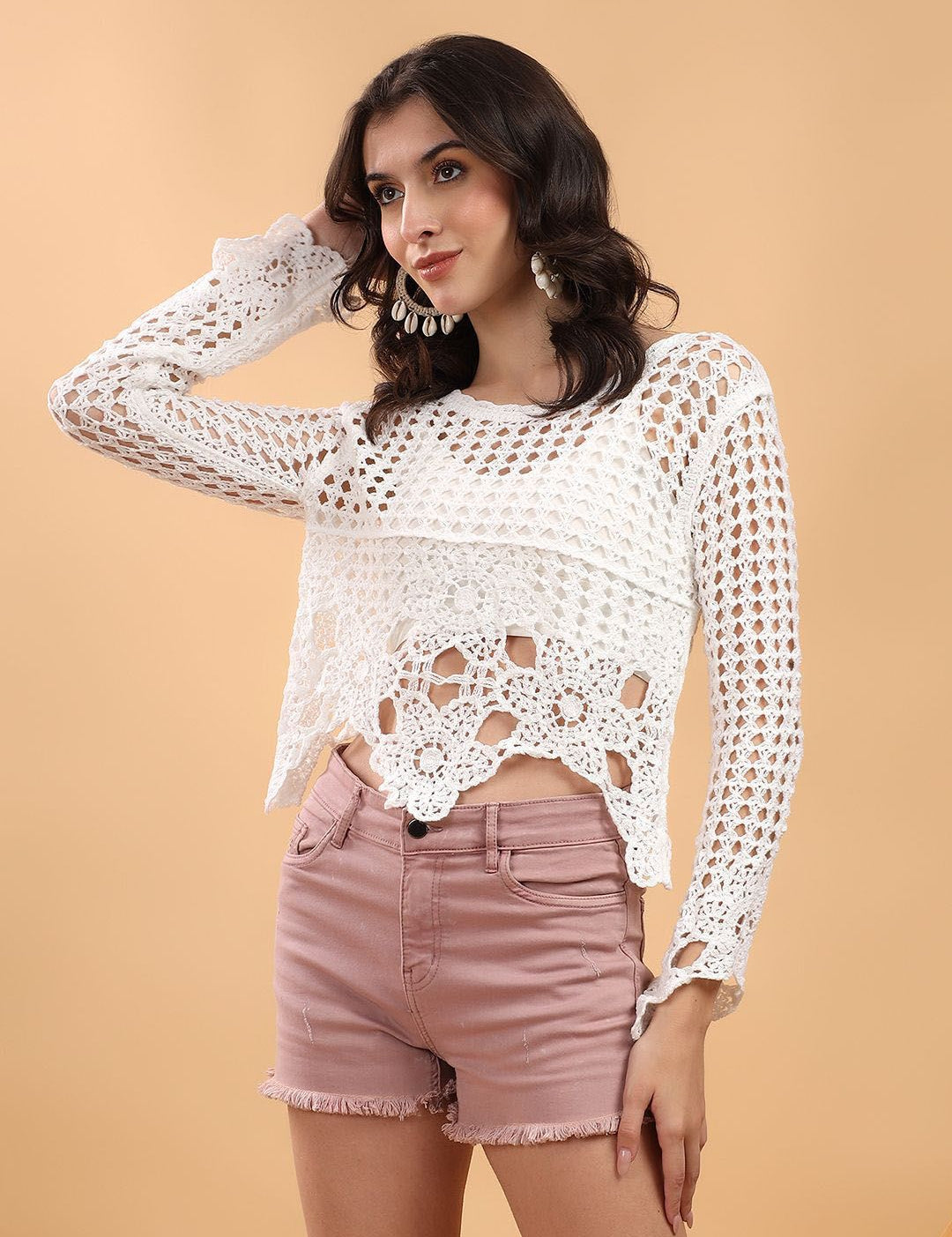Kotty Women Round Neck Crochet Crop Top