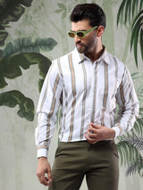 Kotty Men Spread Collar Vertical Striped Casual Shirt