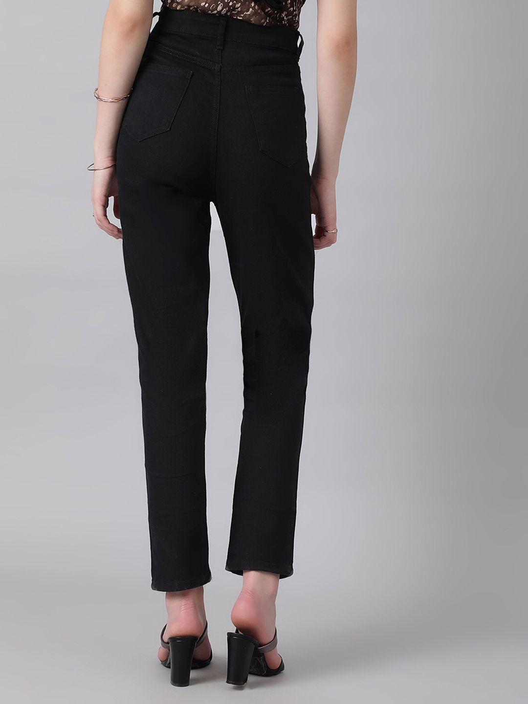 Kotty Women Slim Fit High-Rise Slash Knee Stretchable Jeans