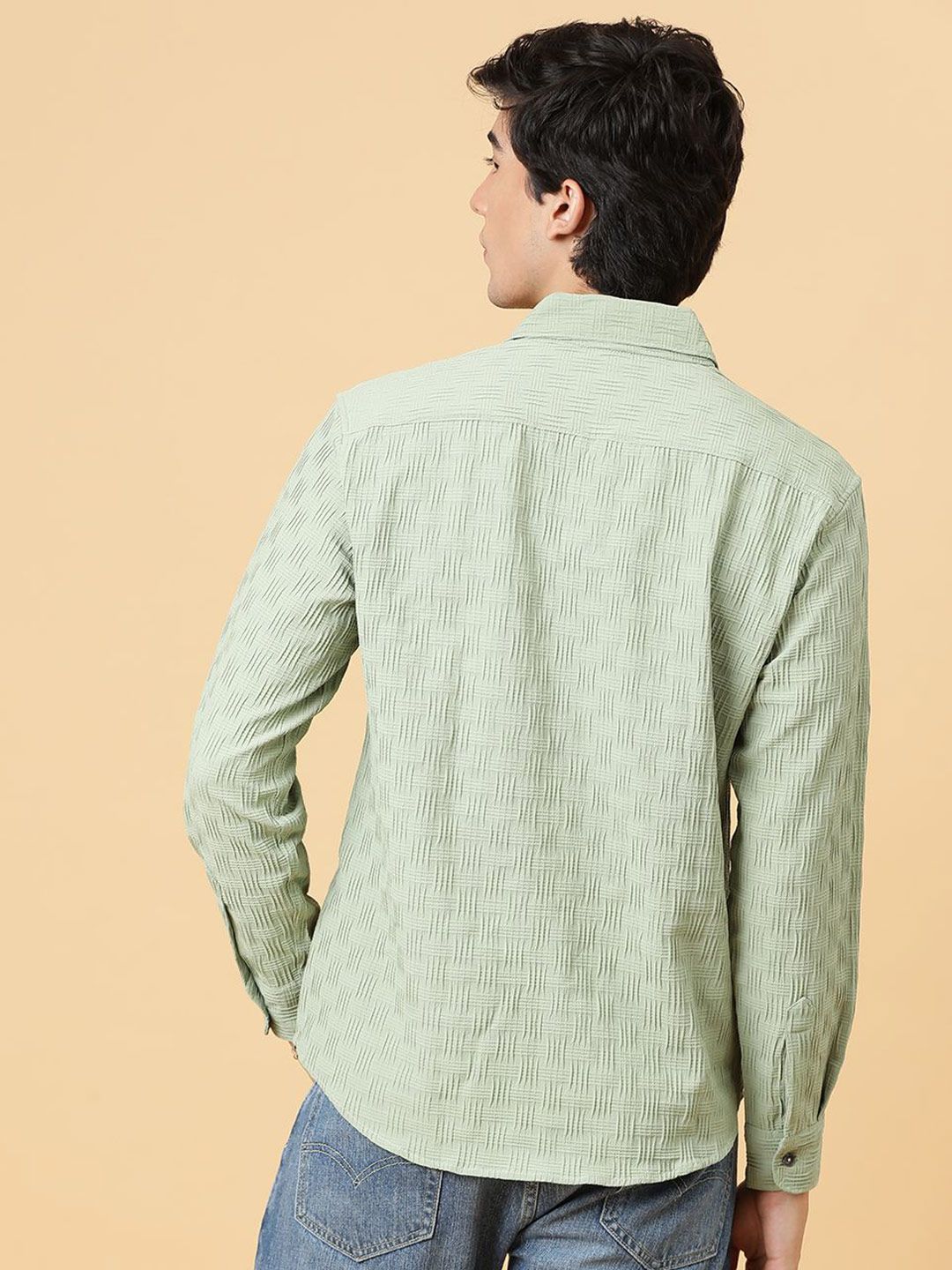 Kotty Men Relaxed Spread Collar Solid Casual Shirt