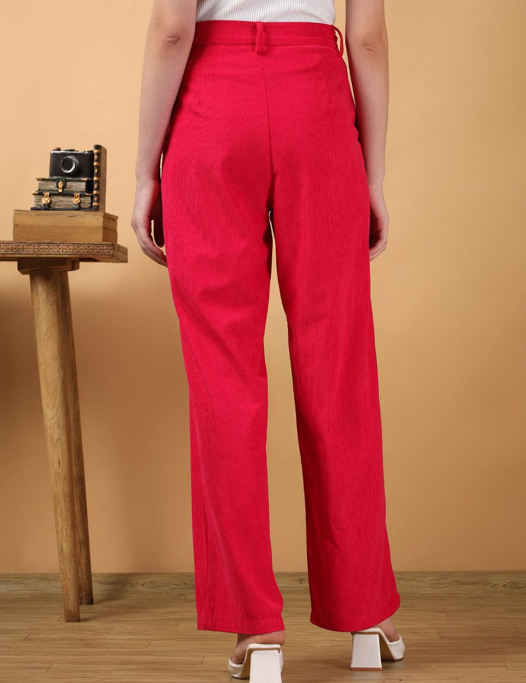 Kotty Women Relaxed Straight Leg Straight Fit High-Rise Easy Wash Corduroy Pleated Trousers