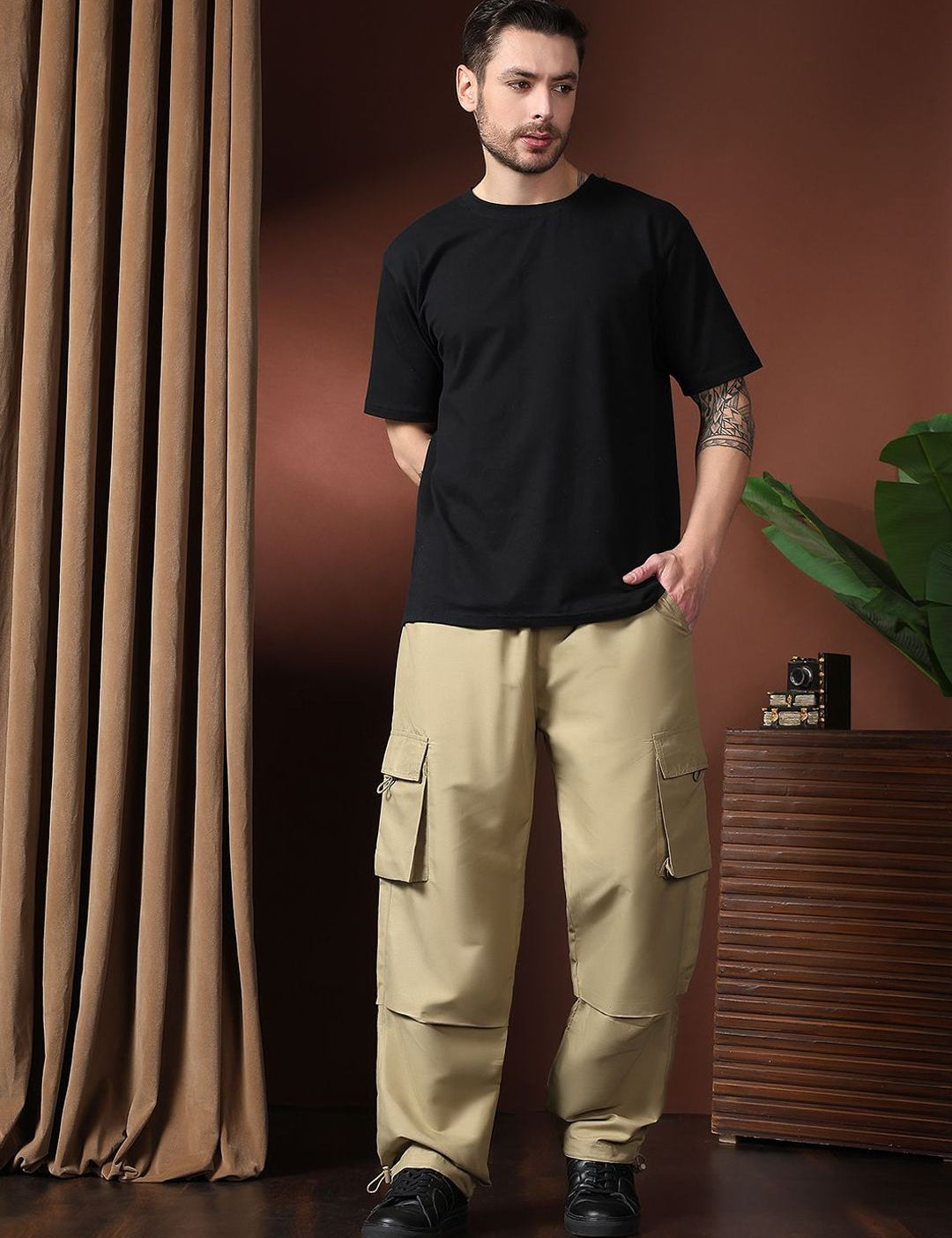 Kotty Men Relaxed Easy Wash Cargos Trousers