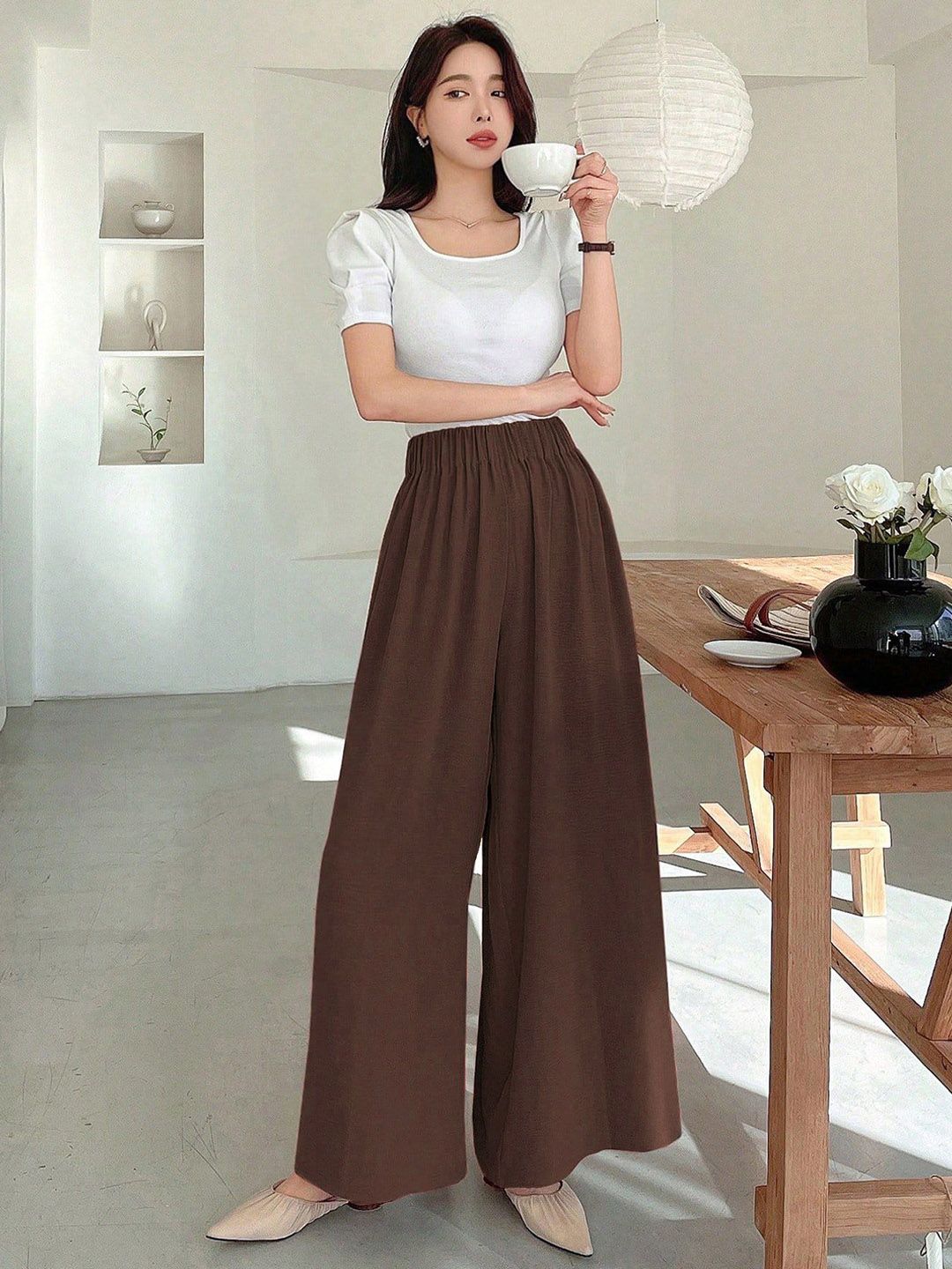 Kotty Women Relaxed Straight Leg Loose Fit High-Rise Wrinkle Free Trousers