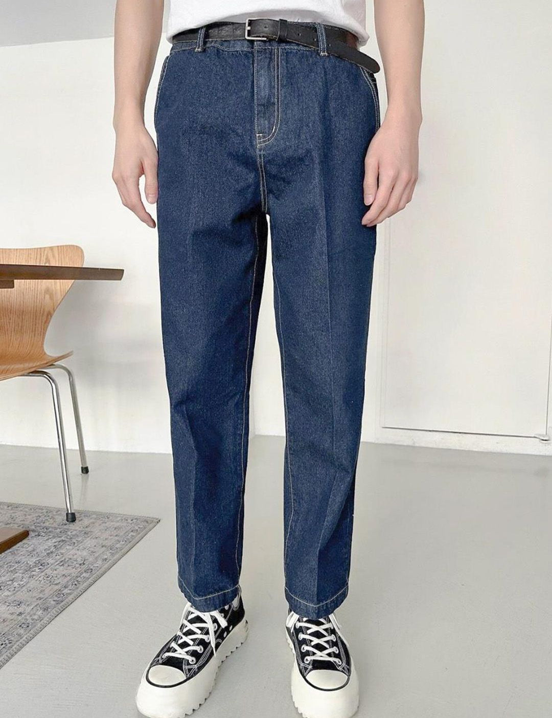 Kotty Men Slim Fit Low-Rise Clean Look Stretchable Cotton Jeans