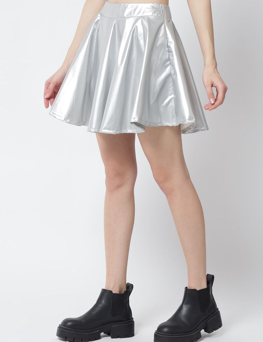 Kotty Women Silver Solid Flared Mini Skirt