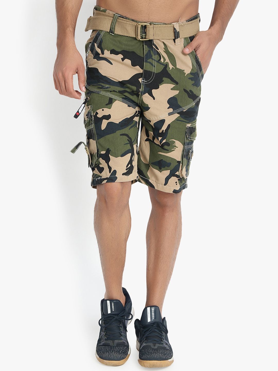Kotty Men Olive Green Camouflage Printed Regular Fit Cargo Shorts