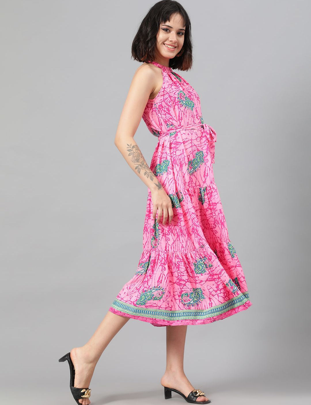 Kotty Floral Printed Halter Neck Layered Crepe Fit & Flare Midi Dress