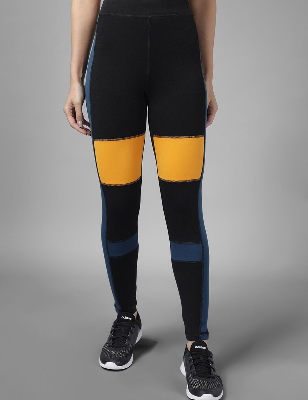 Kotty Women Black & Yellow Colourblocked Tights