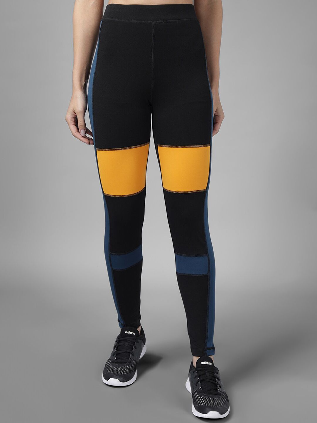 Kotty Women Black & Yellow Colourblocked Tights