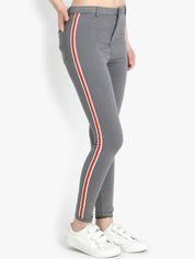 Kotty Women Grey Skinny Fit High-Rise Clean Look Stretchable Jeans