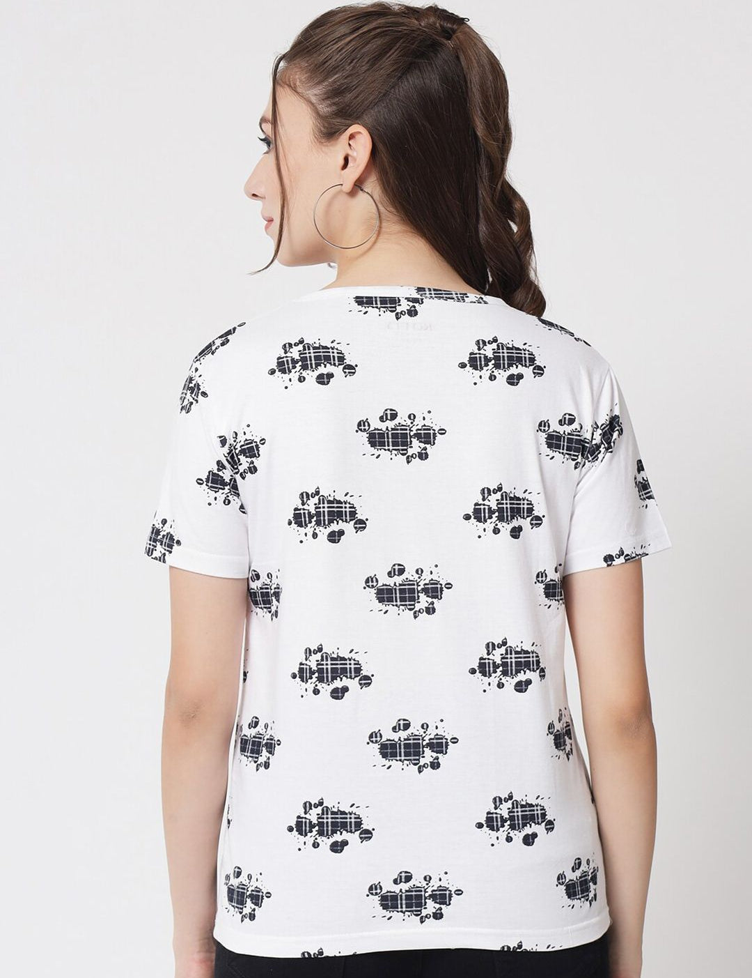 Kotty Women White Printed T-shirt