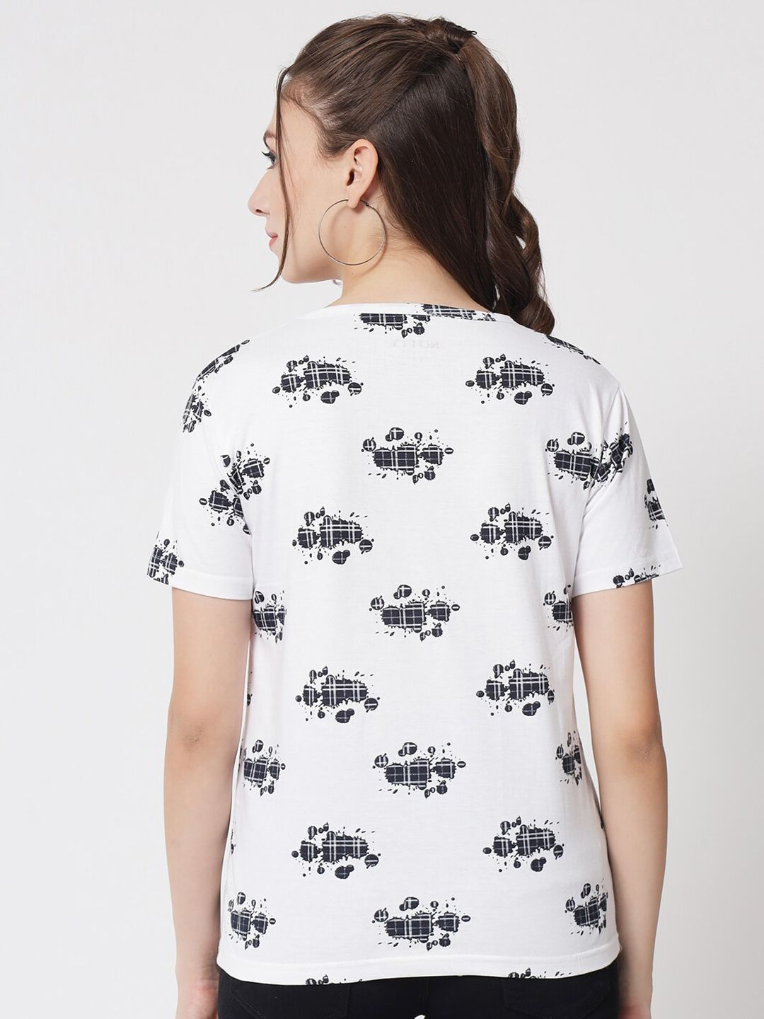 Kotty Women White Printed T-shirt
