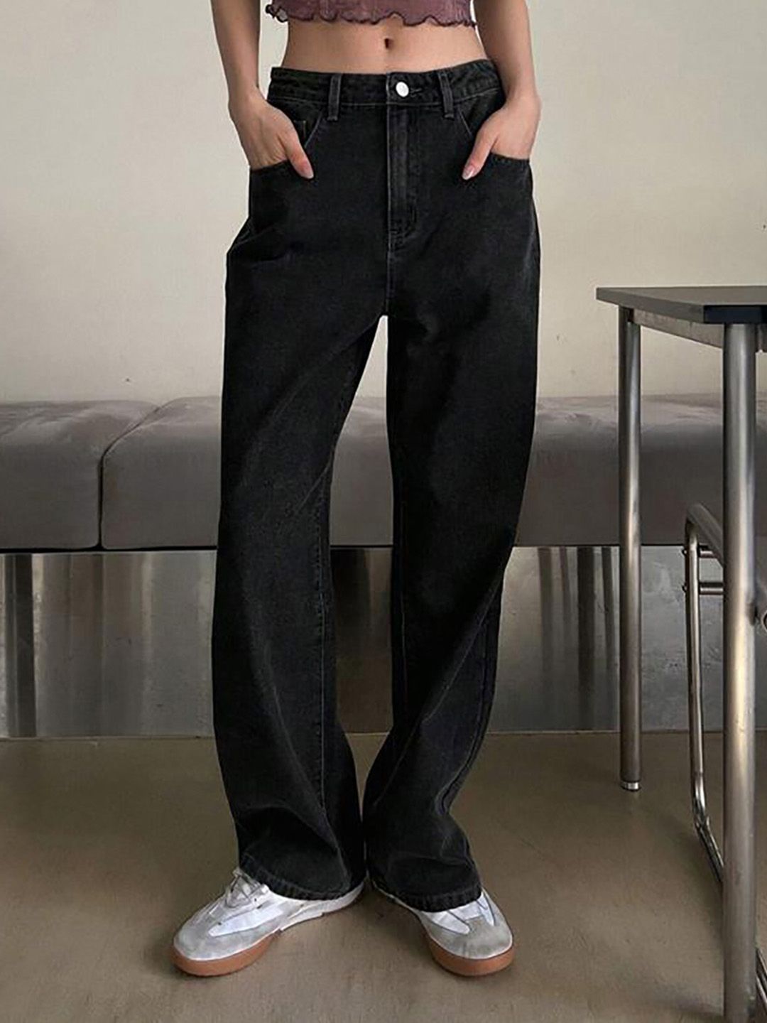 Kotty Women Straight Fit High-Rise Stretchable Jeans