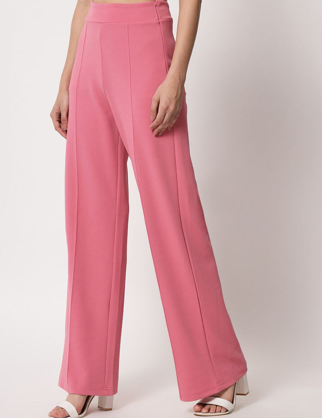 Kotty Women Relaxed Straight Leg Straight Fit High-Rise Easy Wash Parallel Trousers