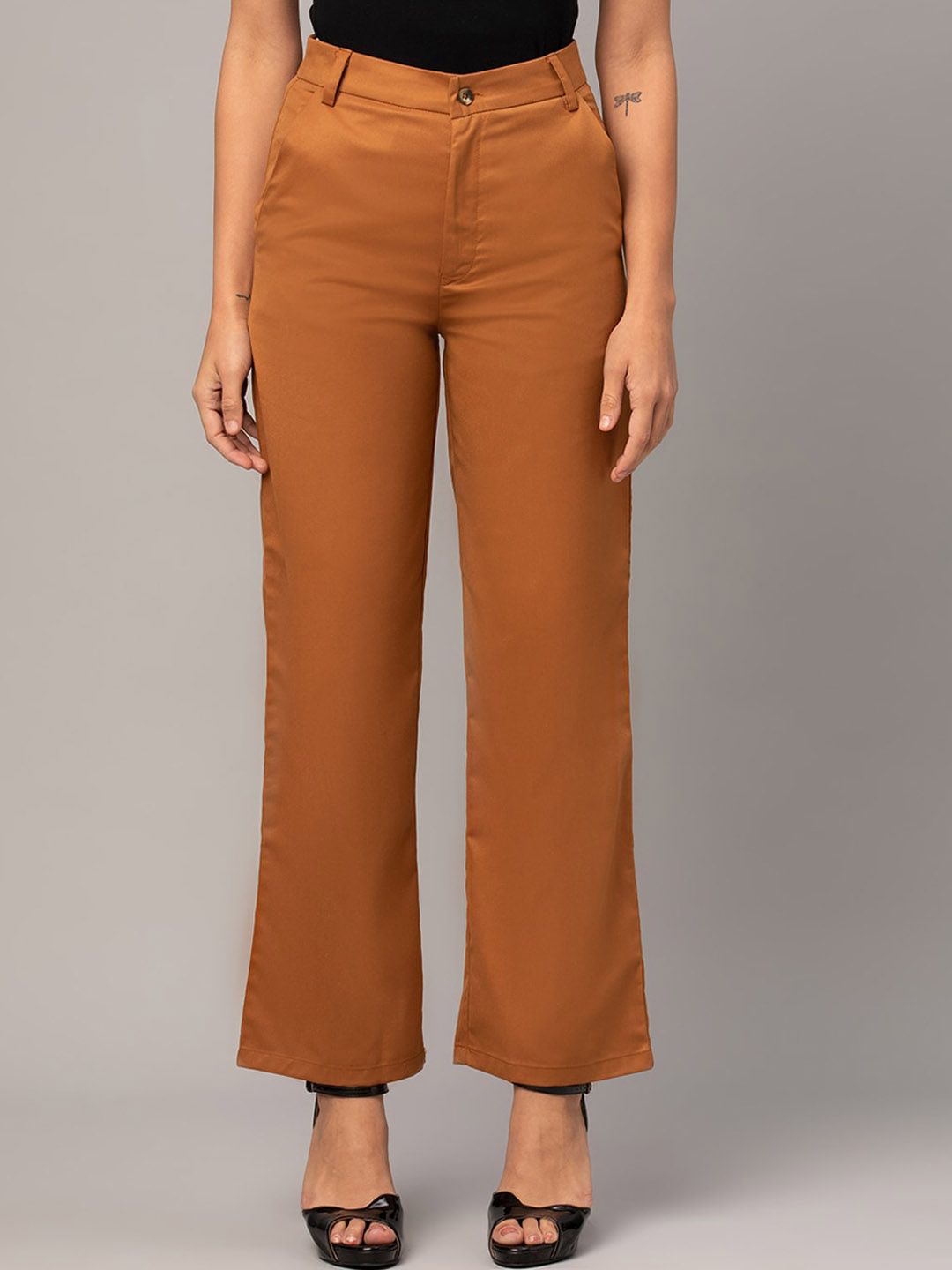 Kotty Women Relaxed Straight Fit High-Rise Easy Wash Trousers