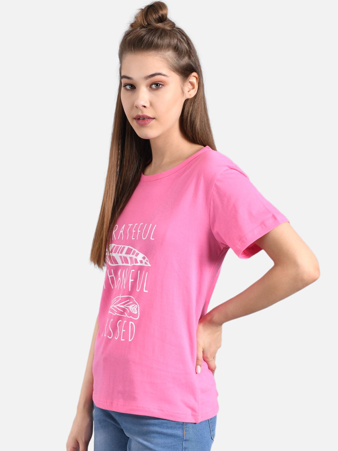 Kotty Women Pink & White Printed Round Neck T-shirt