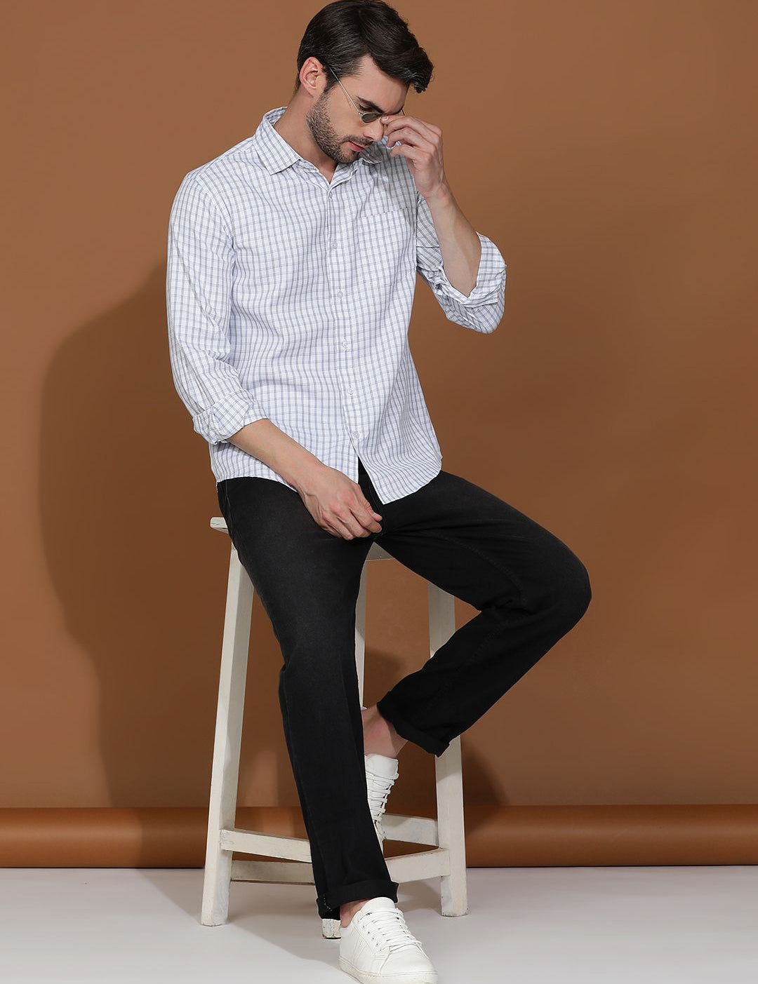 Kotty New Grid Tattersall Checks Spread Collar Casual Shirt