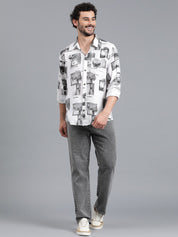 Kotty White Graphic Printed Casual Shirt