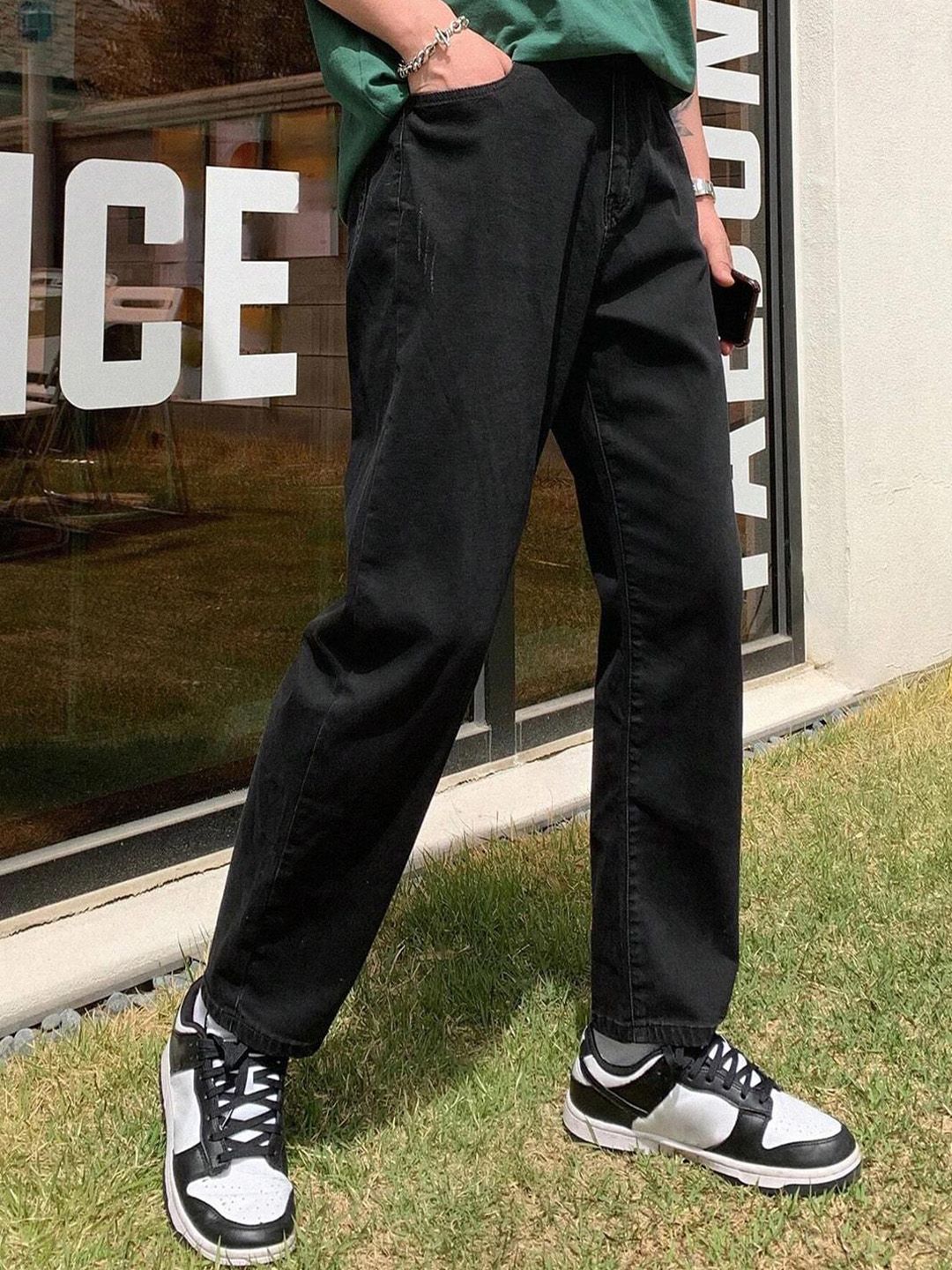 Kotty Men Straight Fit Low-Rise Clean Look Stretchable Jeans