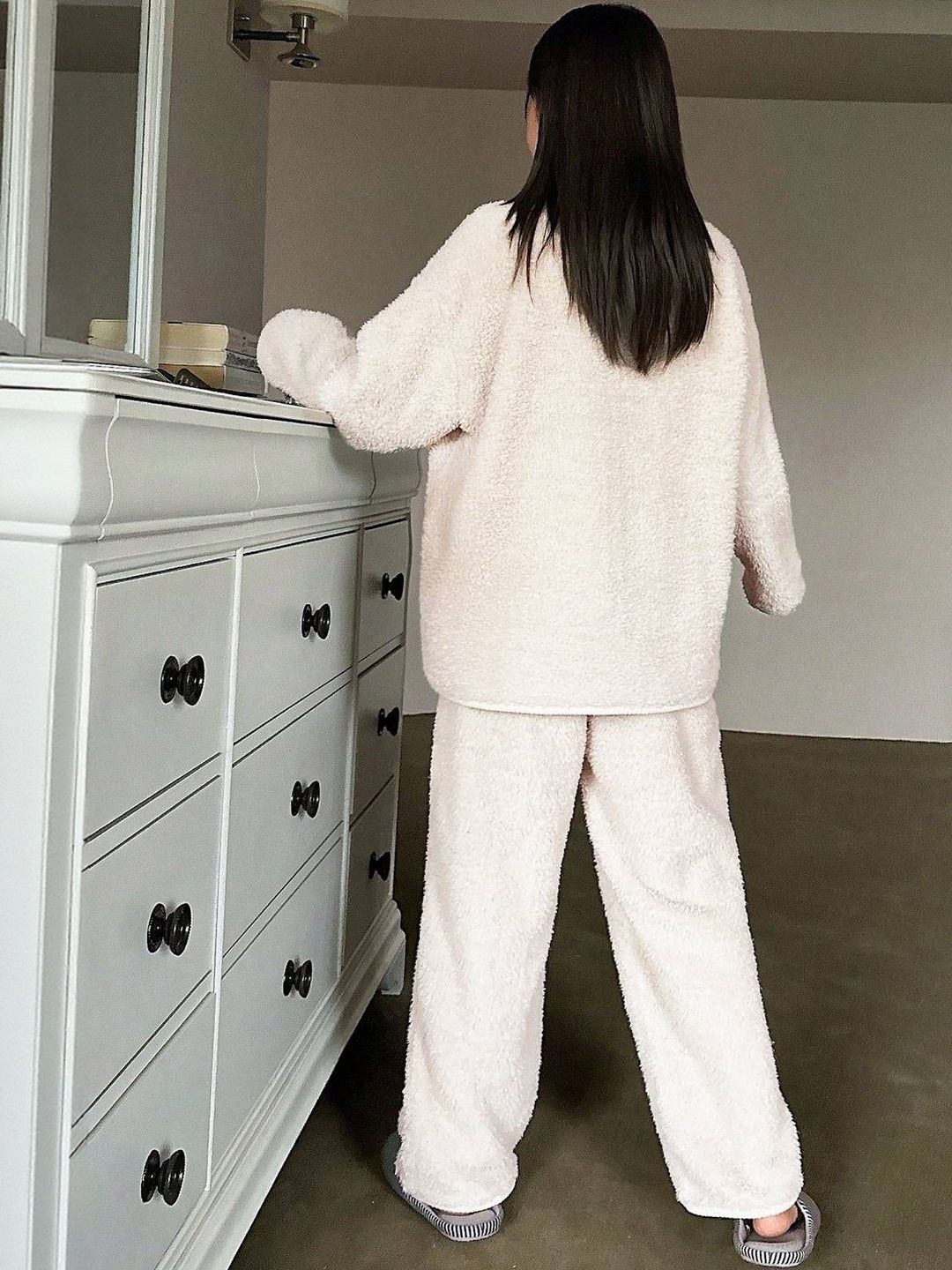 Kotty Women High Neck Solid Night Suit