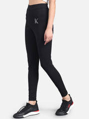 Kotty Women Black & White Printed Tights