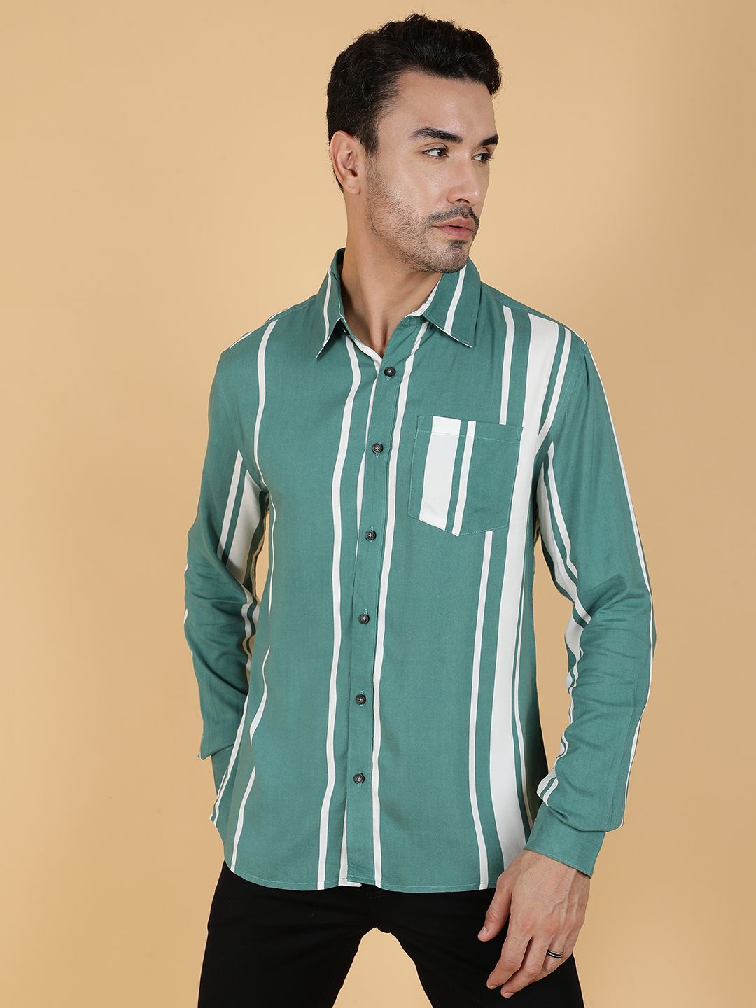 Kotty Men Relaxed Spread Collar Graphic Printed Cotton Casual Shirt