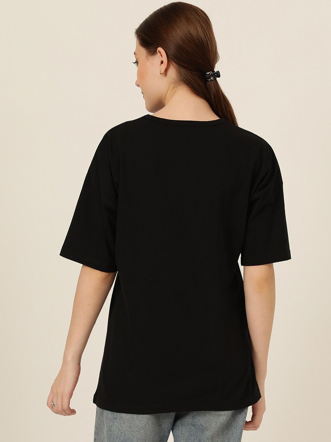 Kotty Round Neck Drop-Shoulder Sleeves Oversized T-shirt