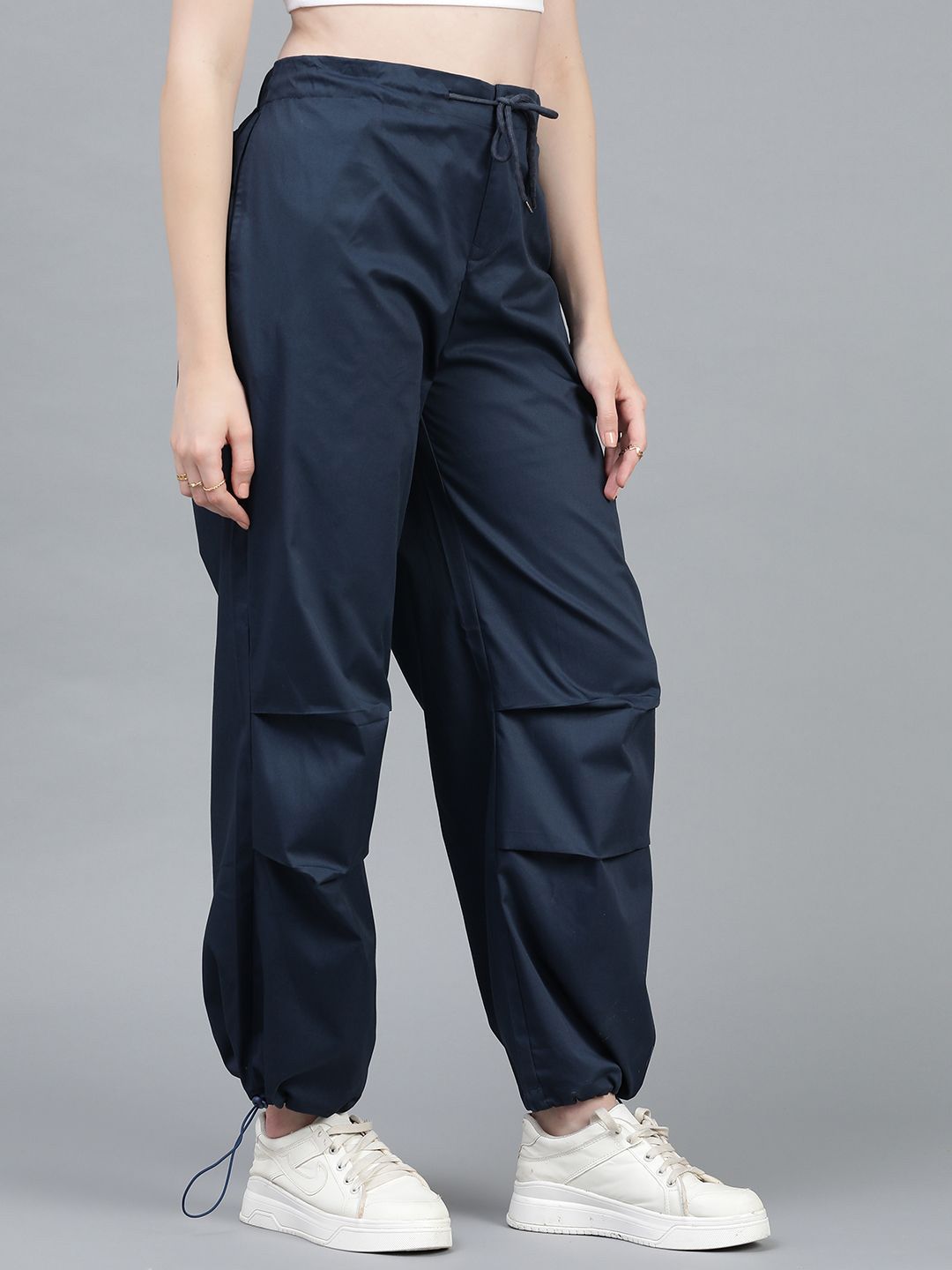 Kotty Women High-Rise Easy Wash Cotton Cargos Trousers