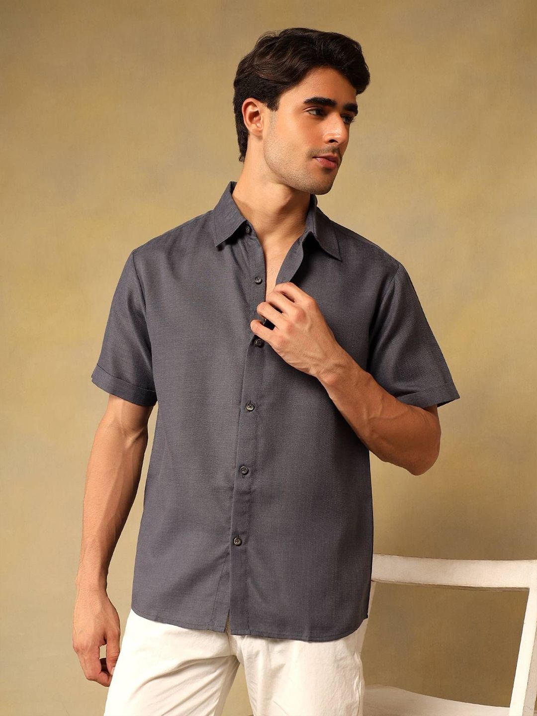 Kotty Men Comfort Fit Solid Spread Collar Linen Casual Shirt