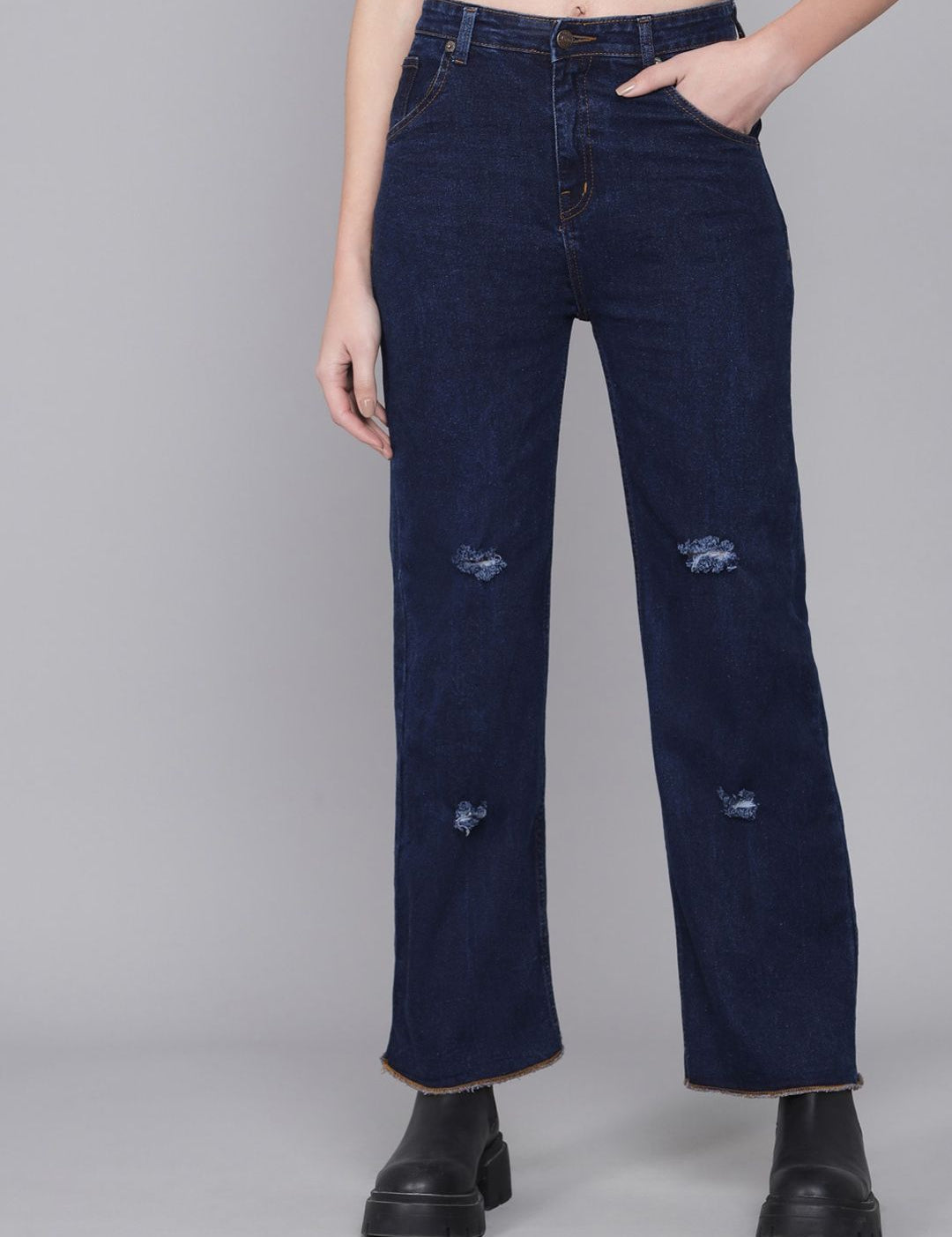 Kotty Women Blue High-Rise Mildly Distressed Jeans