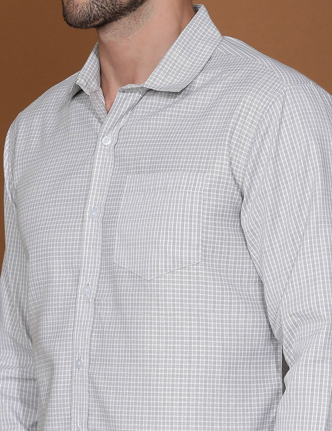 Kotty White & Grey New Checked Spread Collar Casual Shirt