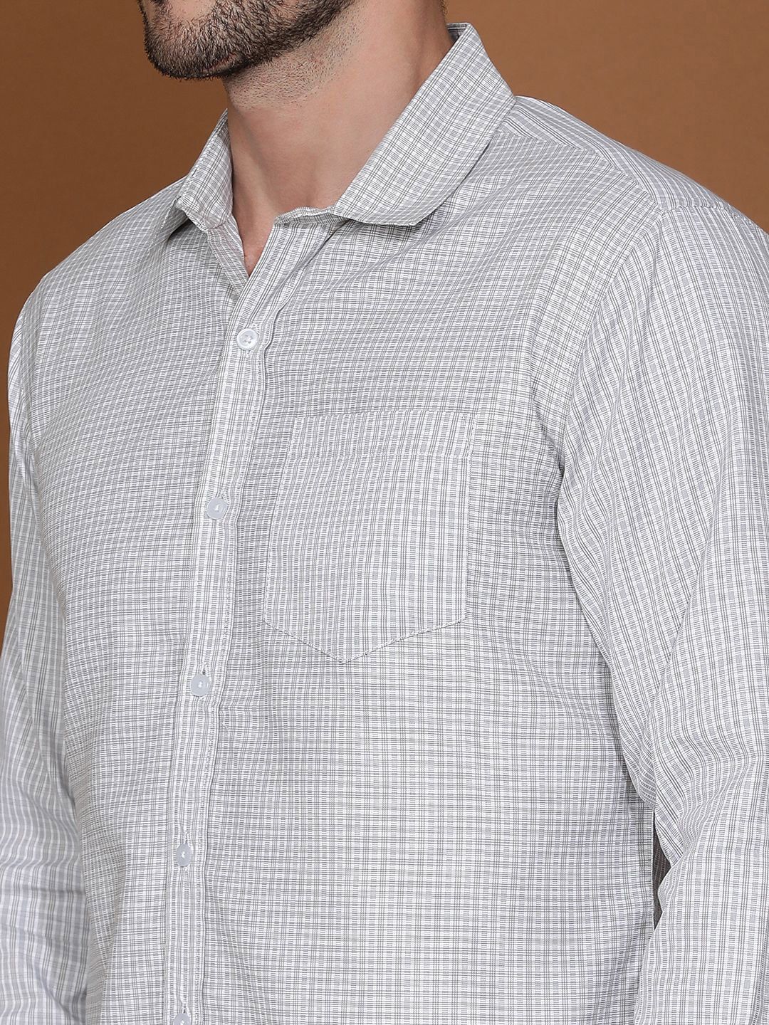 Kotty White & Grey New Checked Spread Collar Casual Shirt