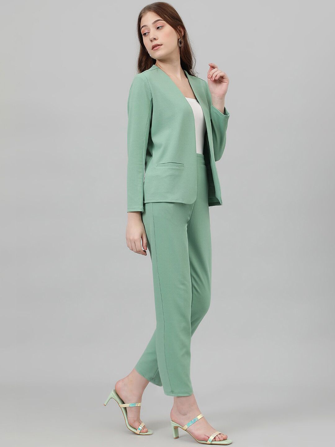 Kotty Green Collarless Long Sleeves Blazer With Trousers