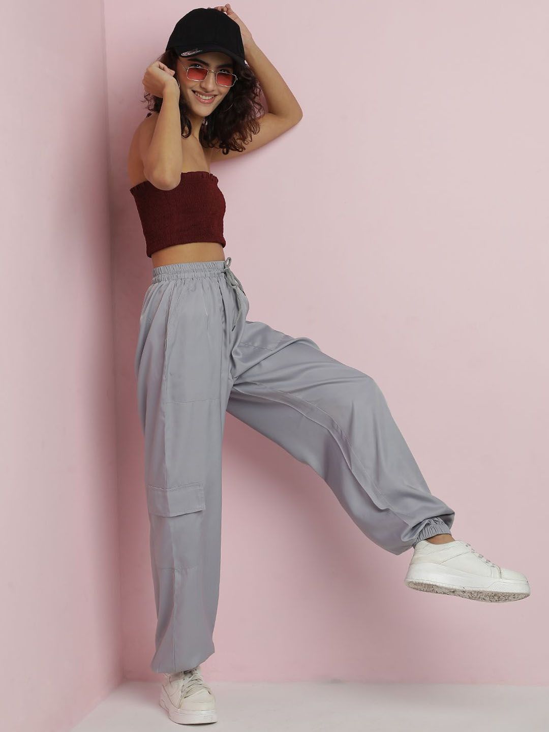 Kotty Women Relaxed High-Rise Easy Wash Cargo Joggers 