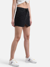 Kotty Women Black Solid Denim Straight Mini Skirt