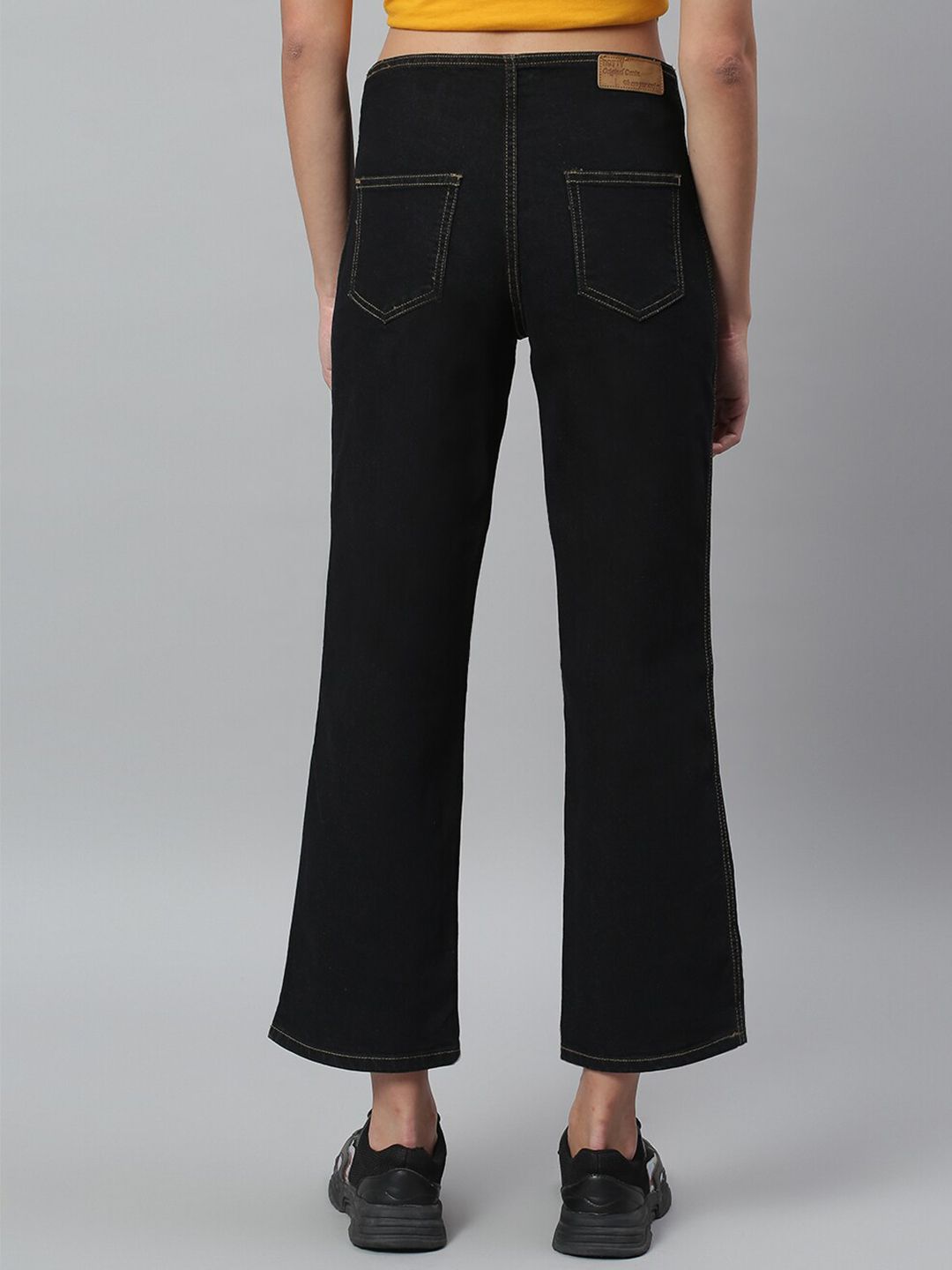 Kotty Women Black Flared High-Rise Clean Look Jeans