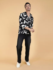 Kotty Men Relaxed Spread Collar Graphic Printed Cotton Casual Shirt