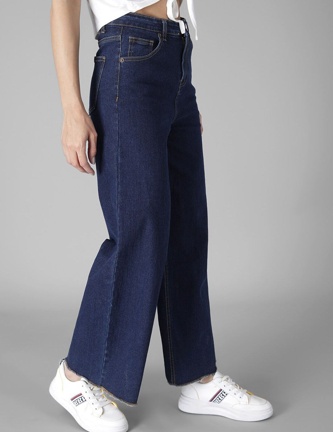 Kotty Women Blue Flared High-Rise Clean Look Jeans