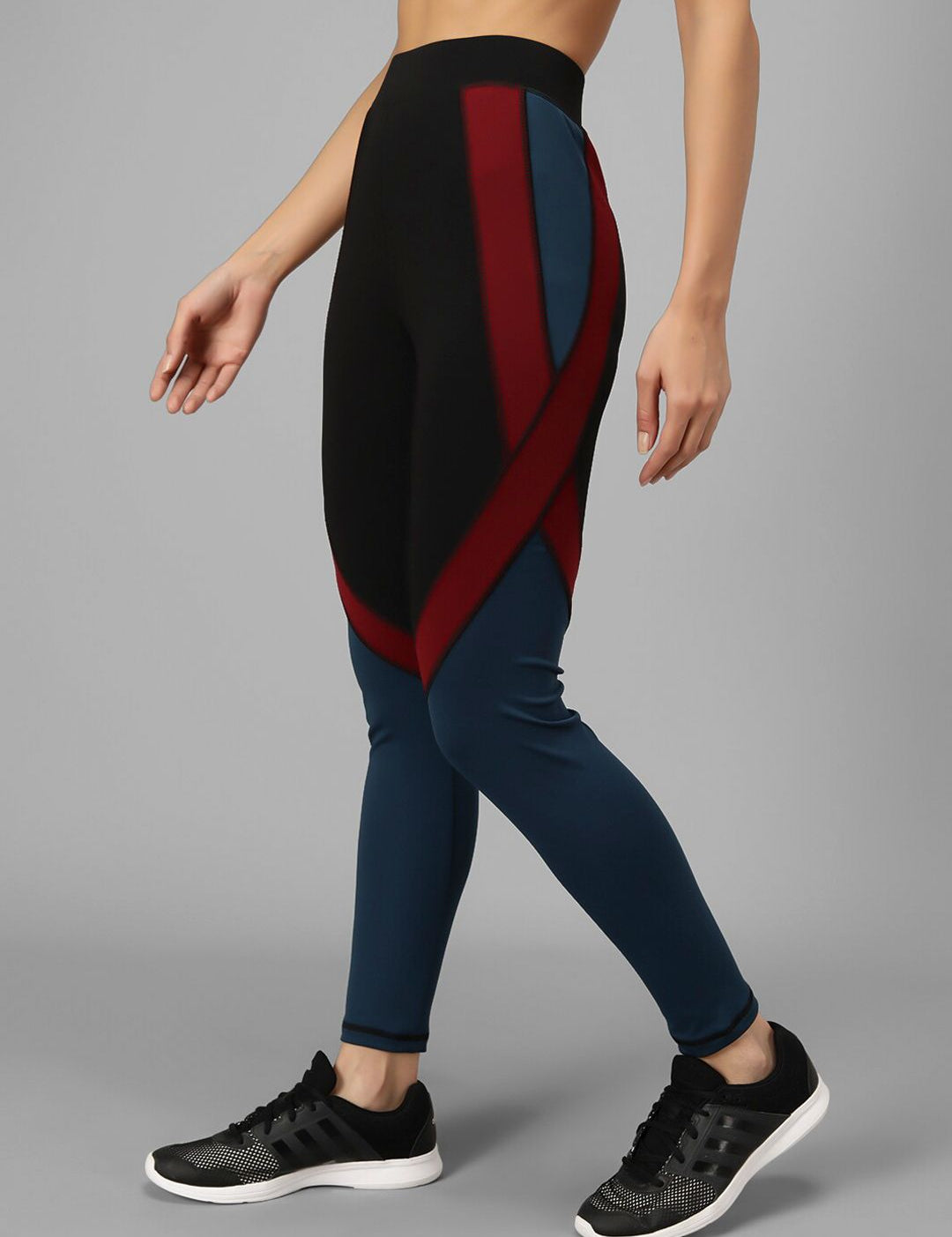 Kotty Women Black & Teal Blue Ccolourblocked Tights