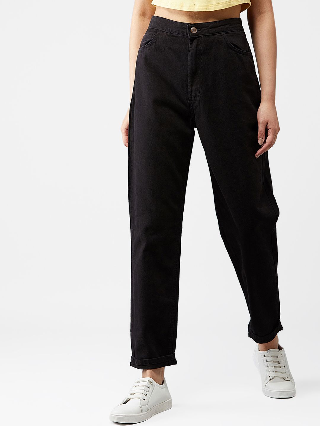 Kotty Women Black Boyfriend Fit High-Rise Clean Look Jeans