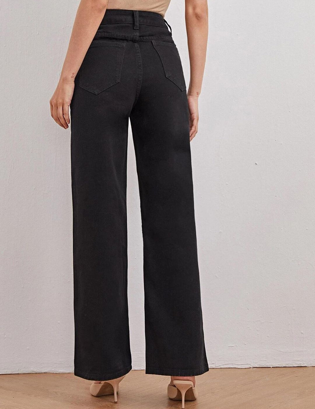 Kotty Women Black Jean Straight Fit High-Rise Stretchable Jeans