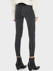 Kotty Women Black & White Skinny Fit High-Rise Clean Look Jeans