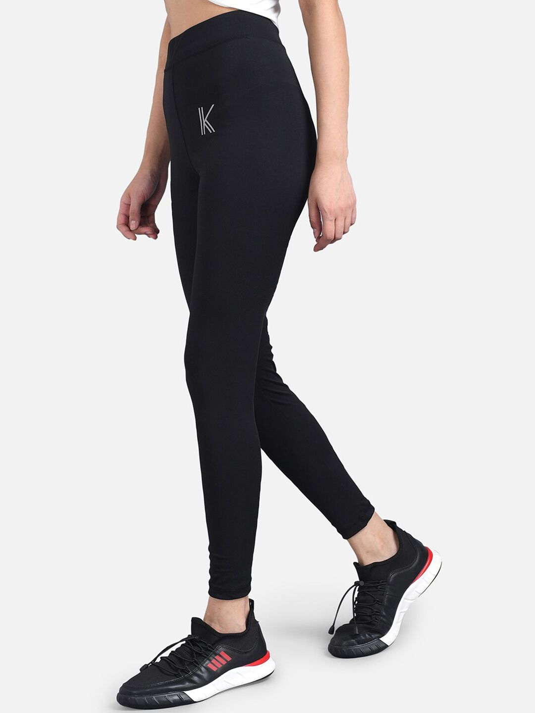 Kotty Women Black & White Printed Tights