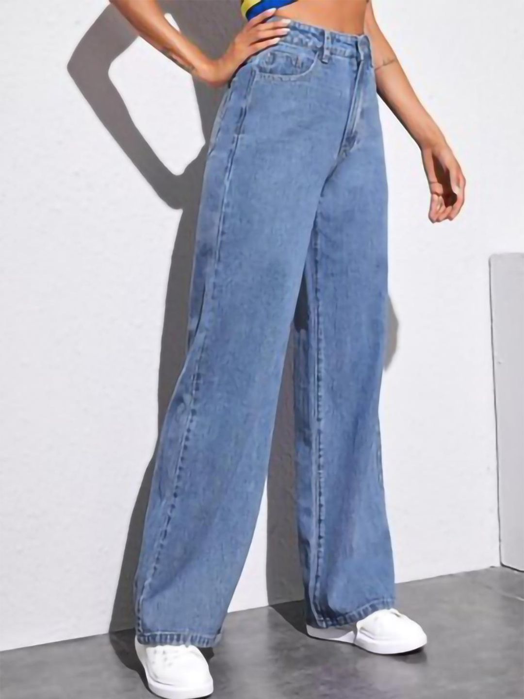 Kotty Women Jean Straight Fit High-Rise Clean Look Stretchable Jeans