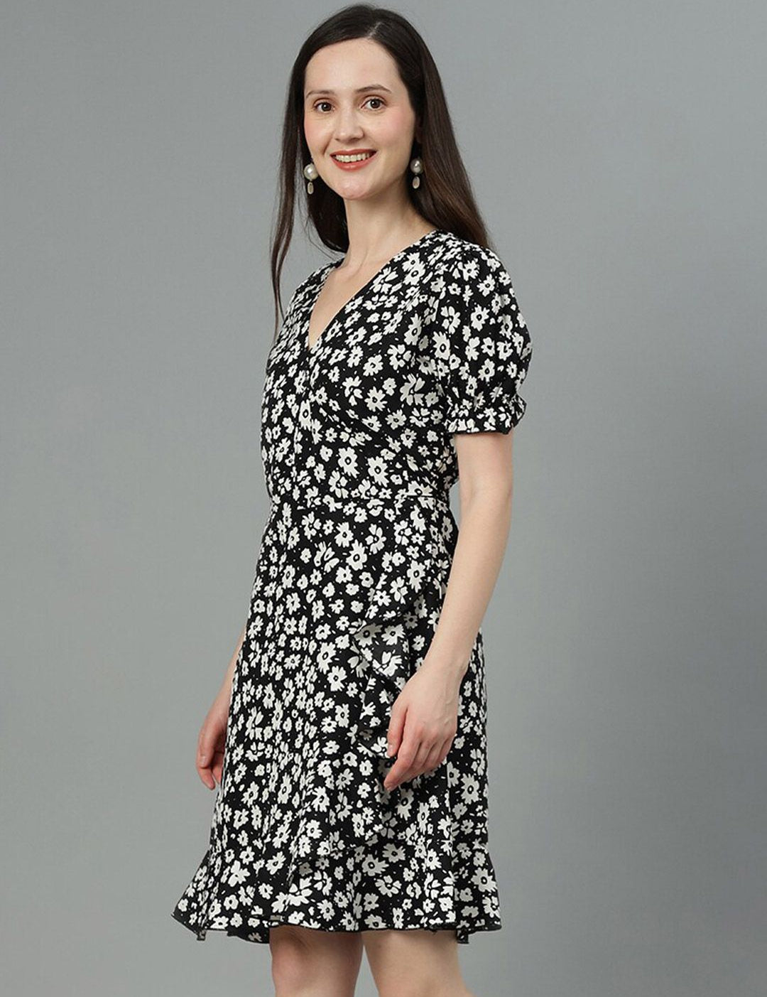 Kotty Black Floral Print A-Line Dress