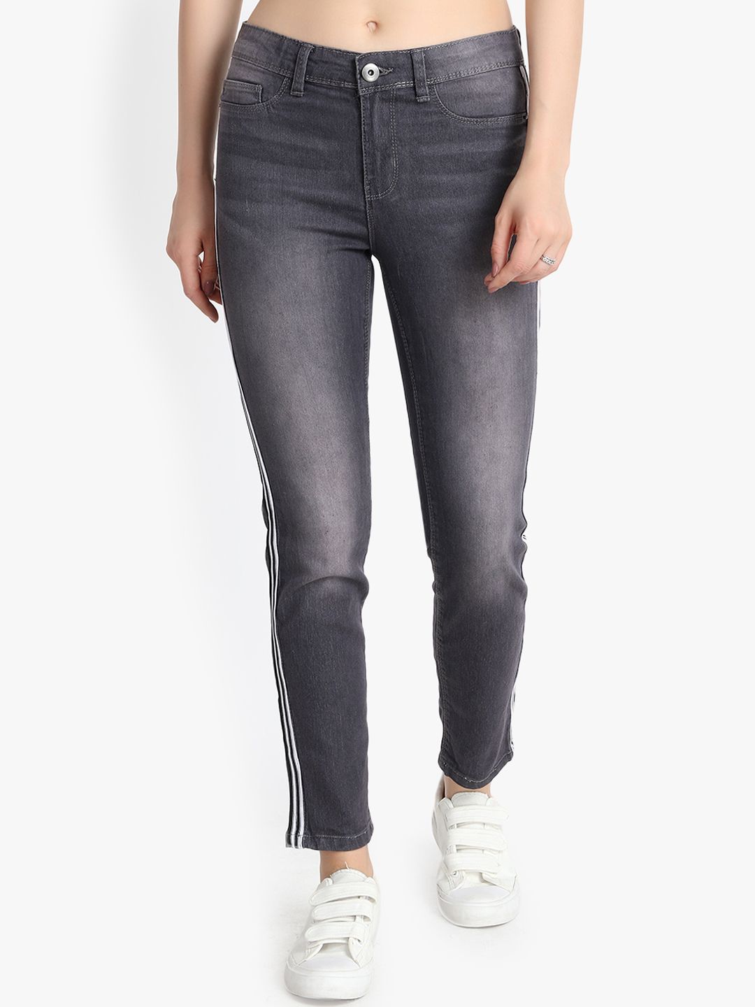 Kotty Women Black Skinny Fit High-Rise Clean Look Jeans