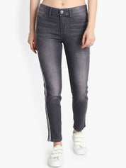 Kotty Women Black Skinny Fit High-Rise Clean Look Jeans